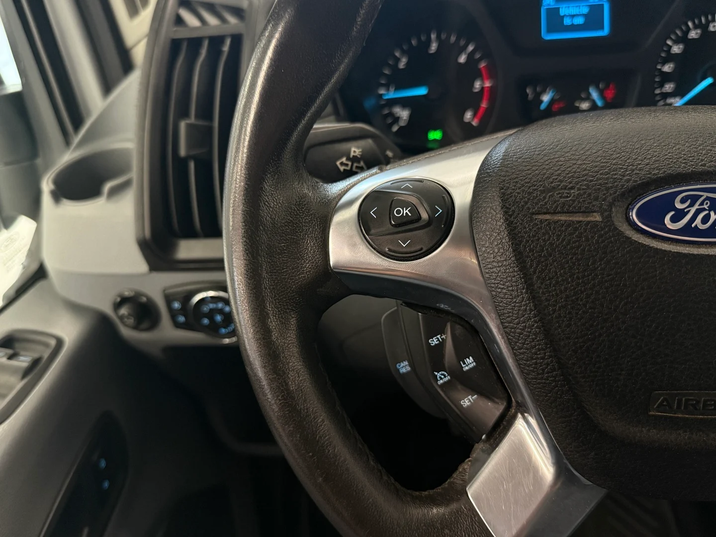 Car Image - 1Y1b6m0g1Wb4GwE3RpZLW6