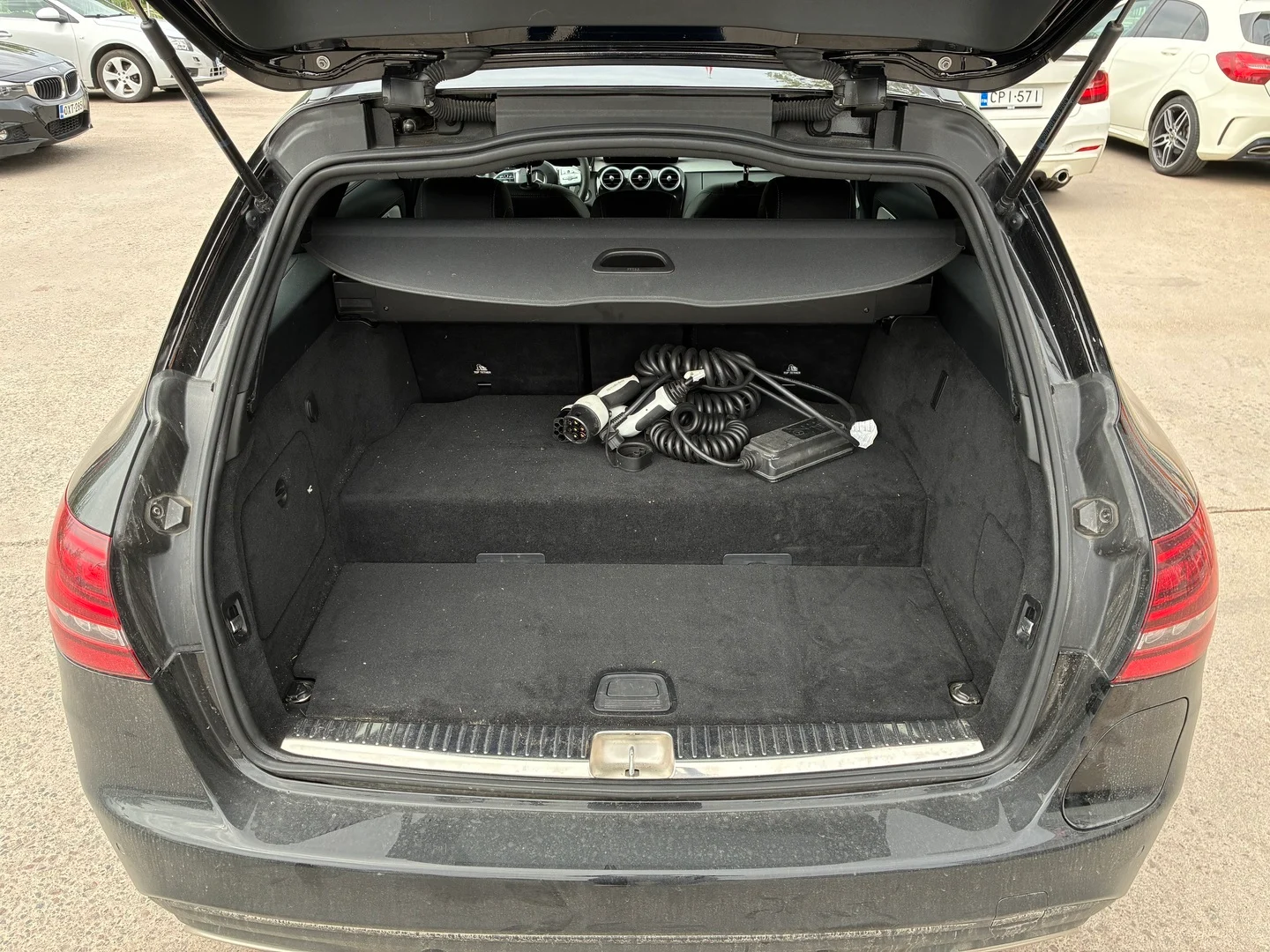 Car Image - 1A2MNhf4UsLumCU4rM2Egk
