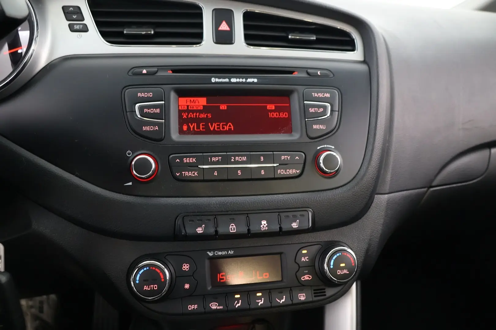 Car Image - 6TPPFqxEIFLxKmbsjwVj6u