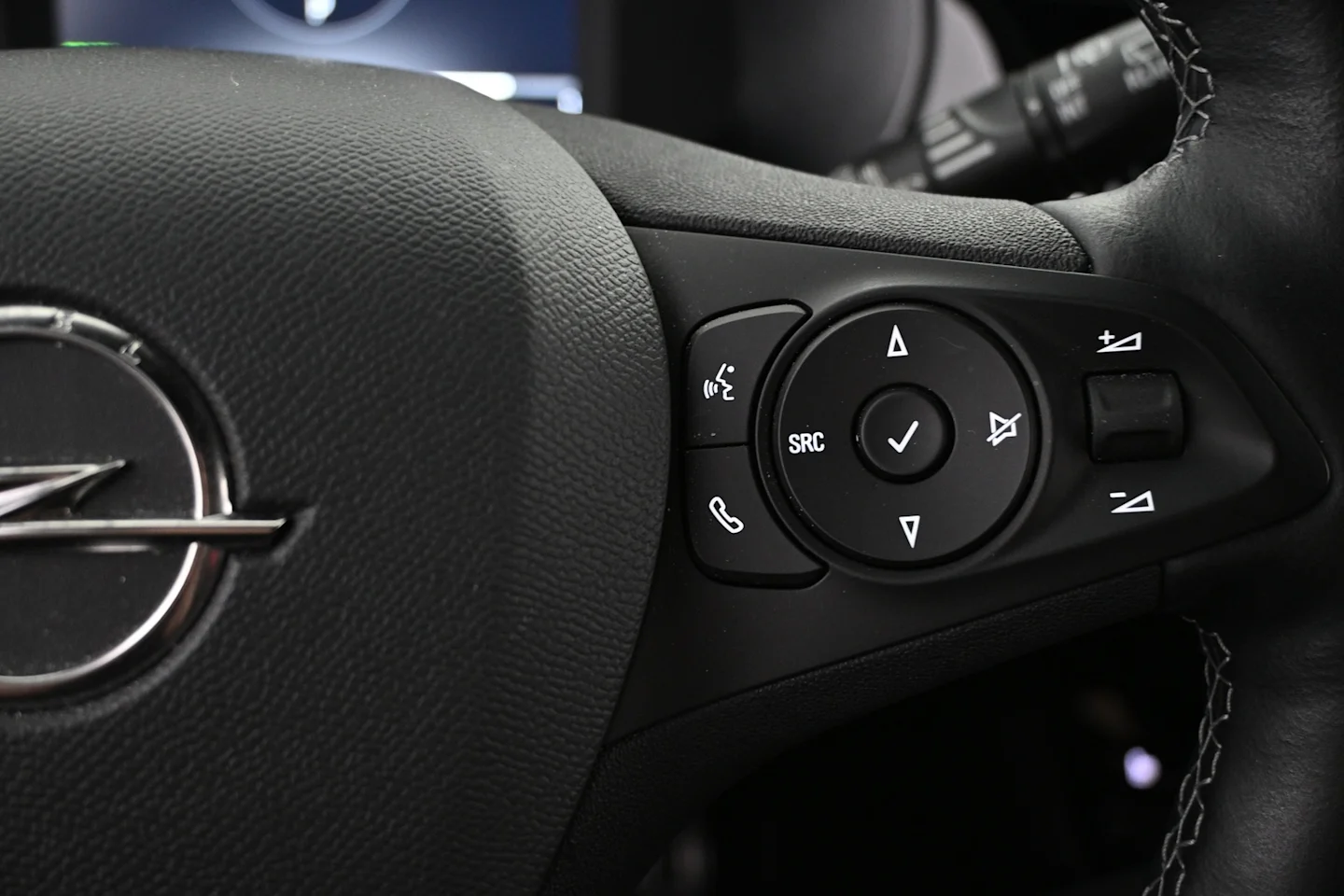 Car Image - ofdBhnKmyni2n6yWuii0V