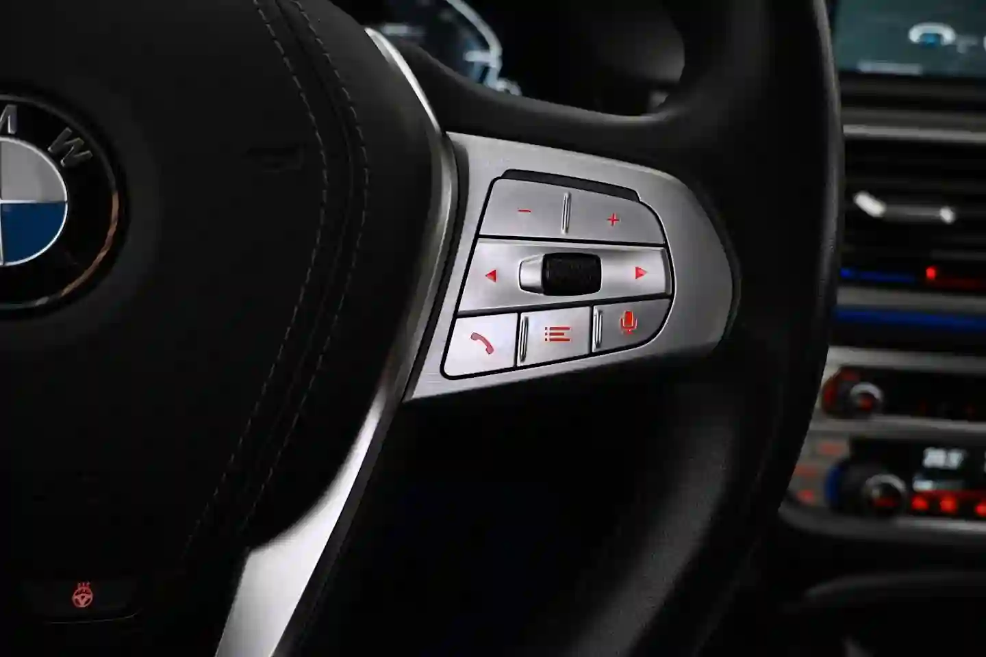 Car Image - 6HaWT749U0YPhziEg579IT
