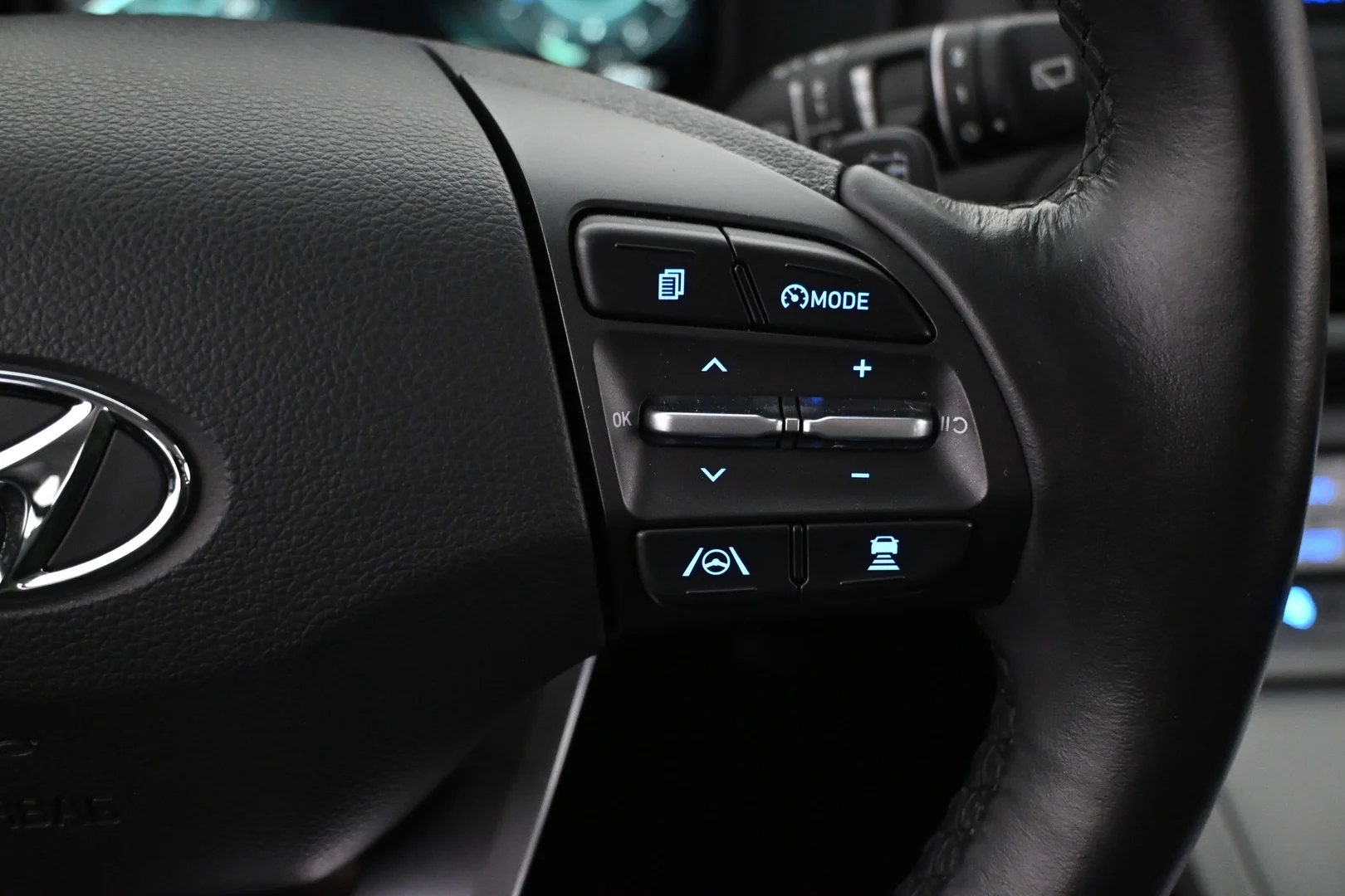 Car Image - 78Gmp8ErdGXoqWwXqv6Zle