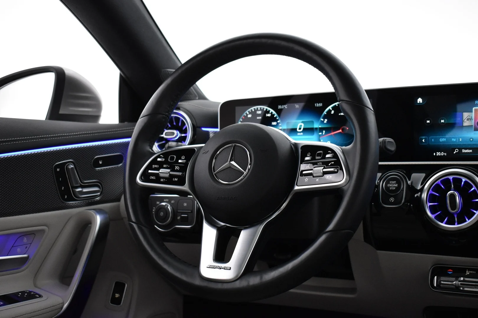 Car Image - 6Cw2L6fHPp6GsKNCLhVjrM