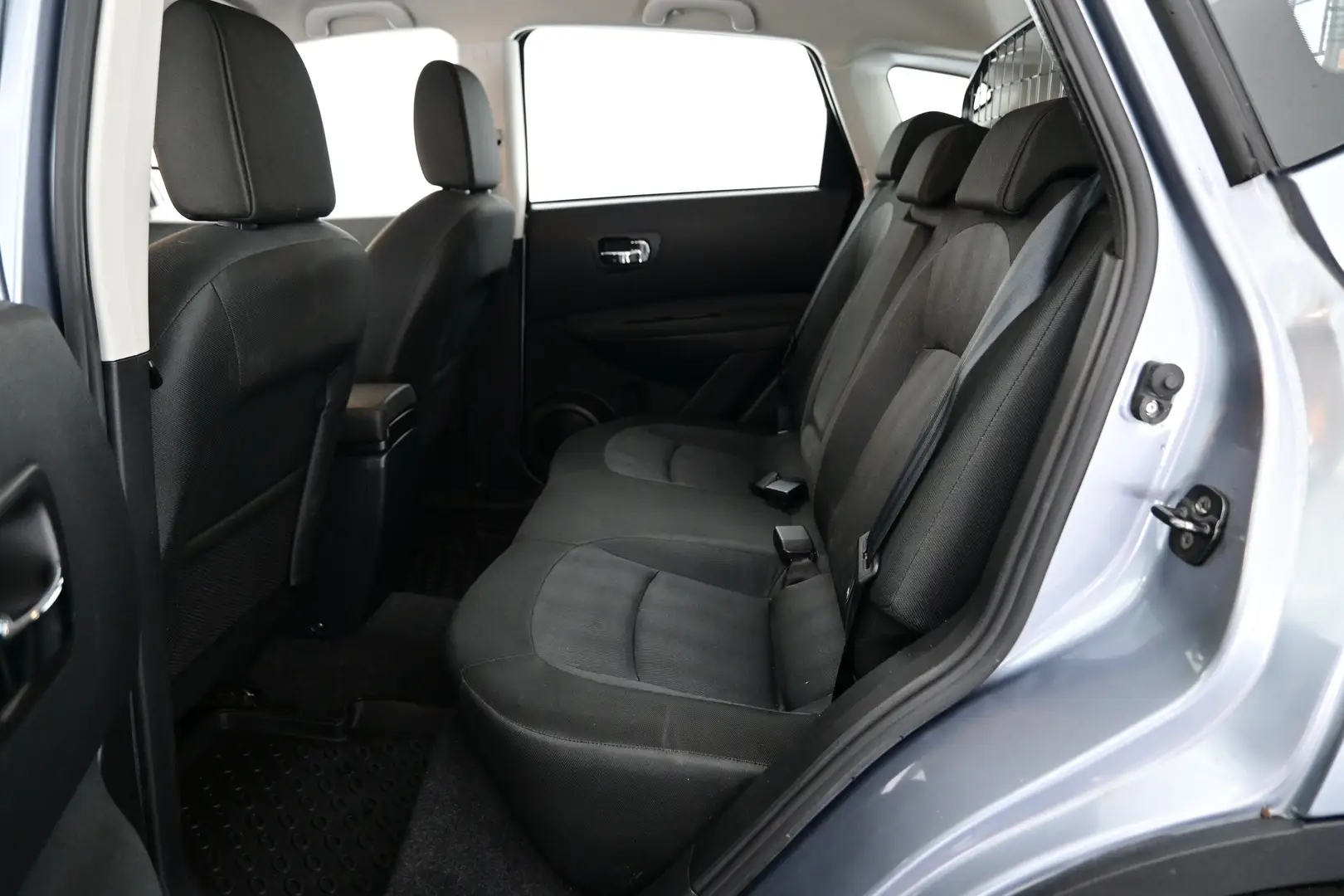 Car Image - 17i5TMwwxzU3sUgJB3Zjp2
