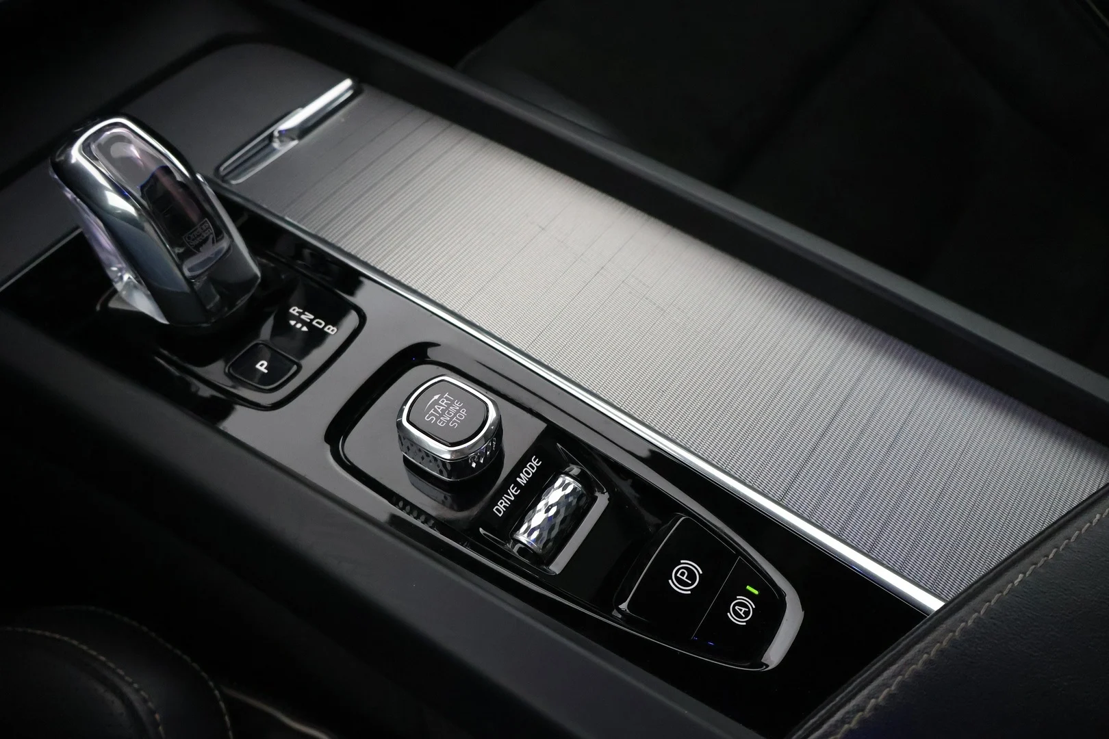 Car Image - 2lwl83nsgZZKwcFfxKGfNI