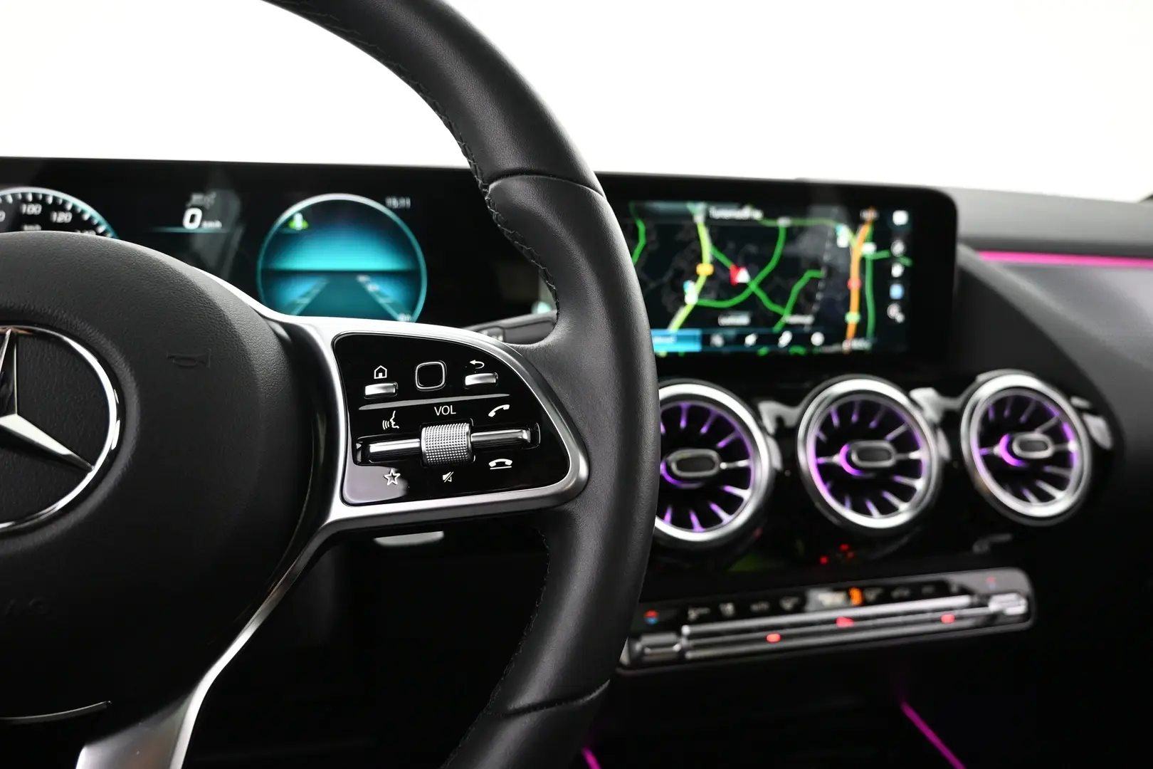 Car Image - 2wOCOKCtmlYPjlRgjD7TvL