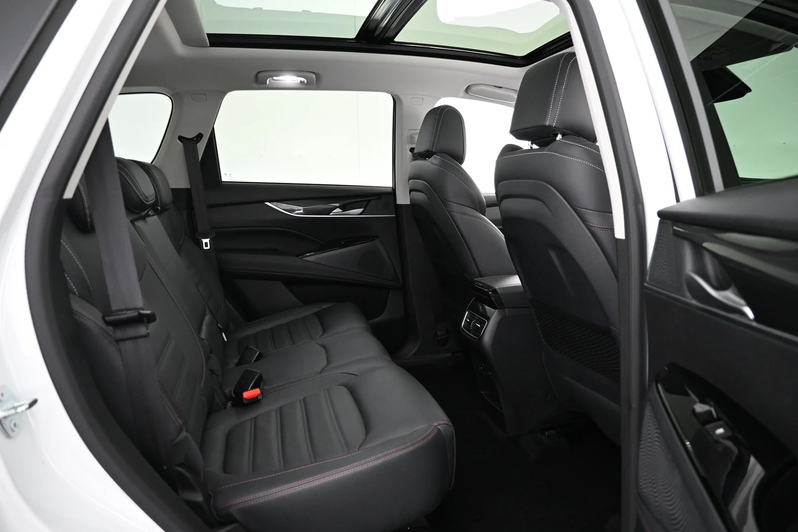 Car Image - 47fEHJfSZDAxhvW9zuP2L0