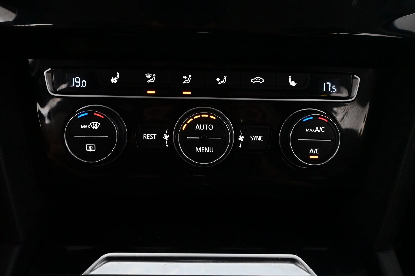 Car Image - 122x7YssbSUNpyDmKv81KM