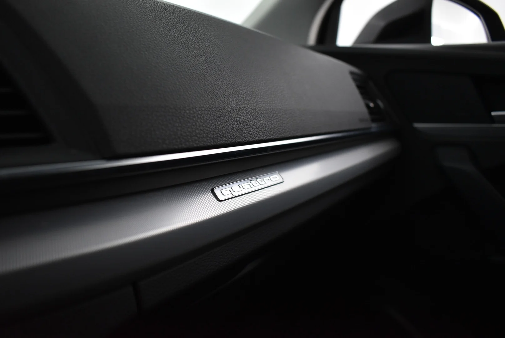 Car Image - 4fmlE00brmIn55Gu79ZtDH
