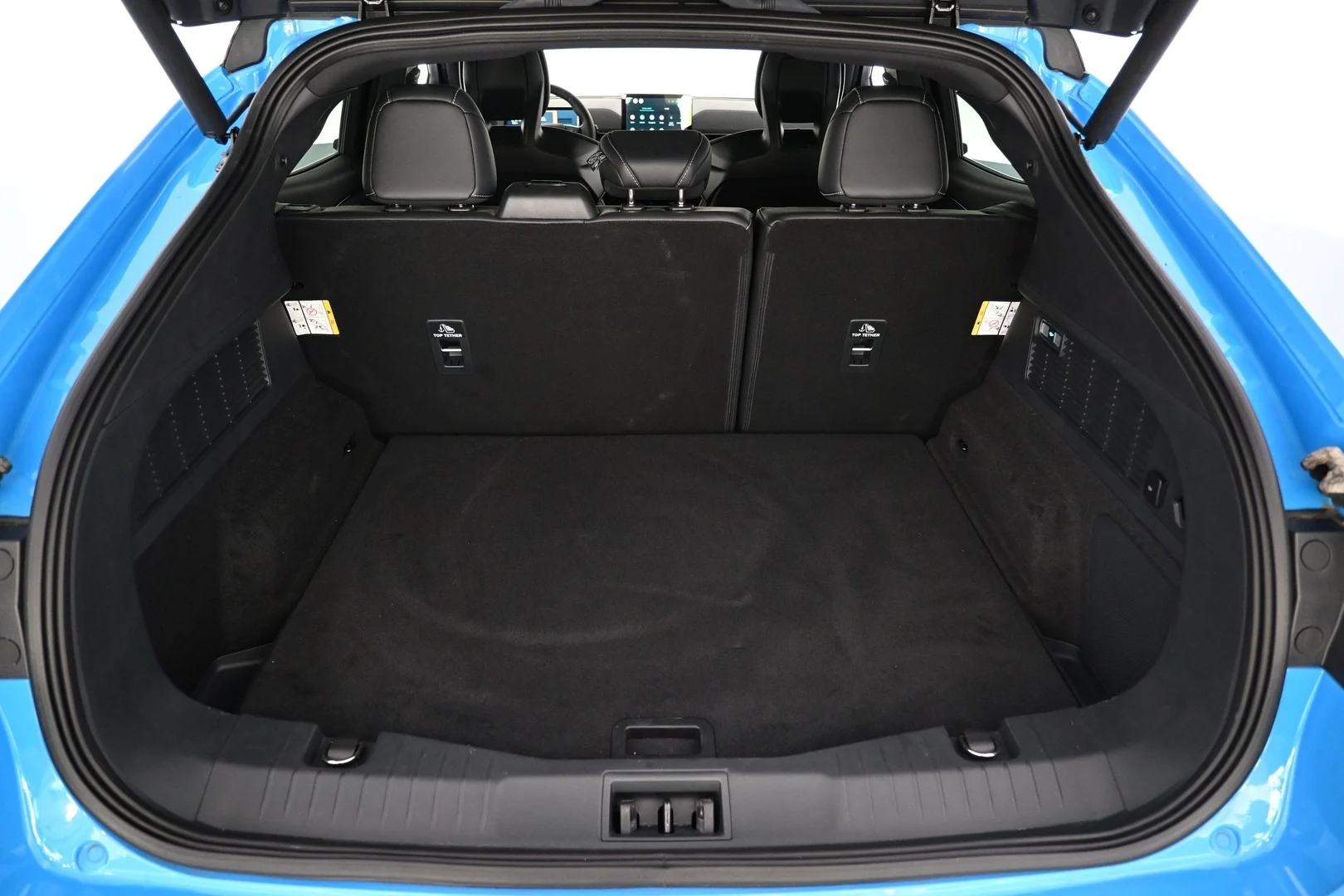 Car Image - 57UtKqmMDhd79X3igTfYys