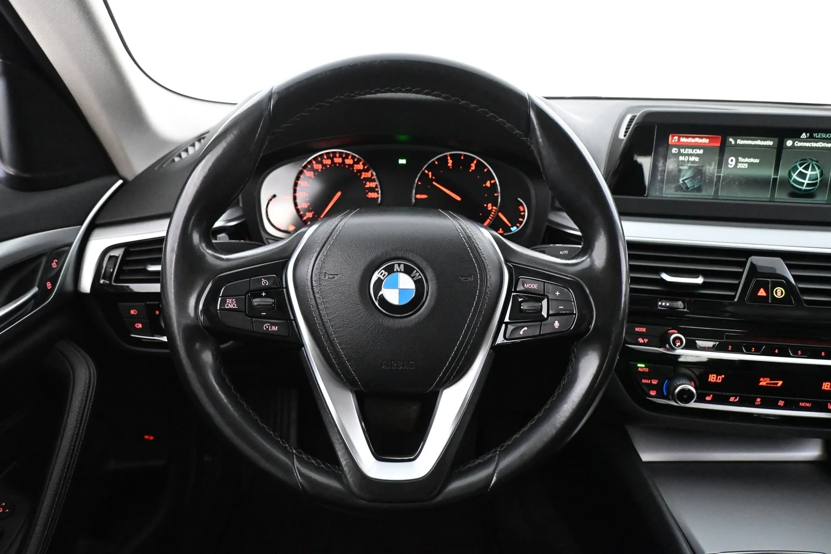 Car Image - 1JErrSYLPTFDCuzLX8pmL9