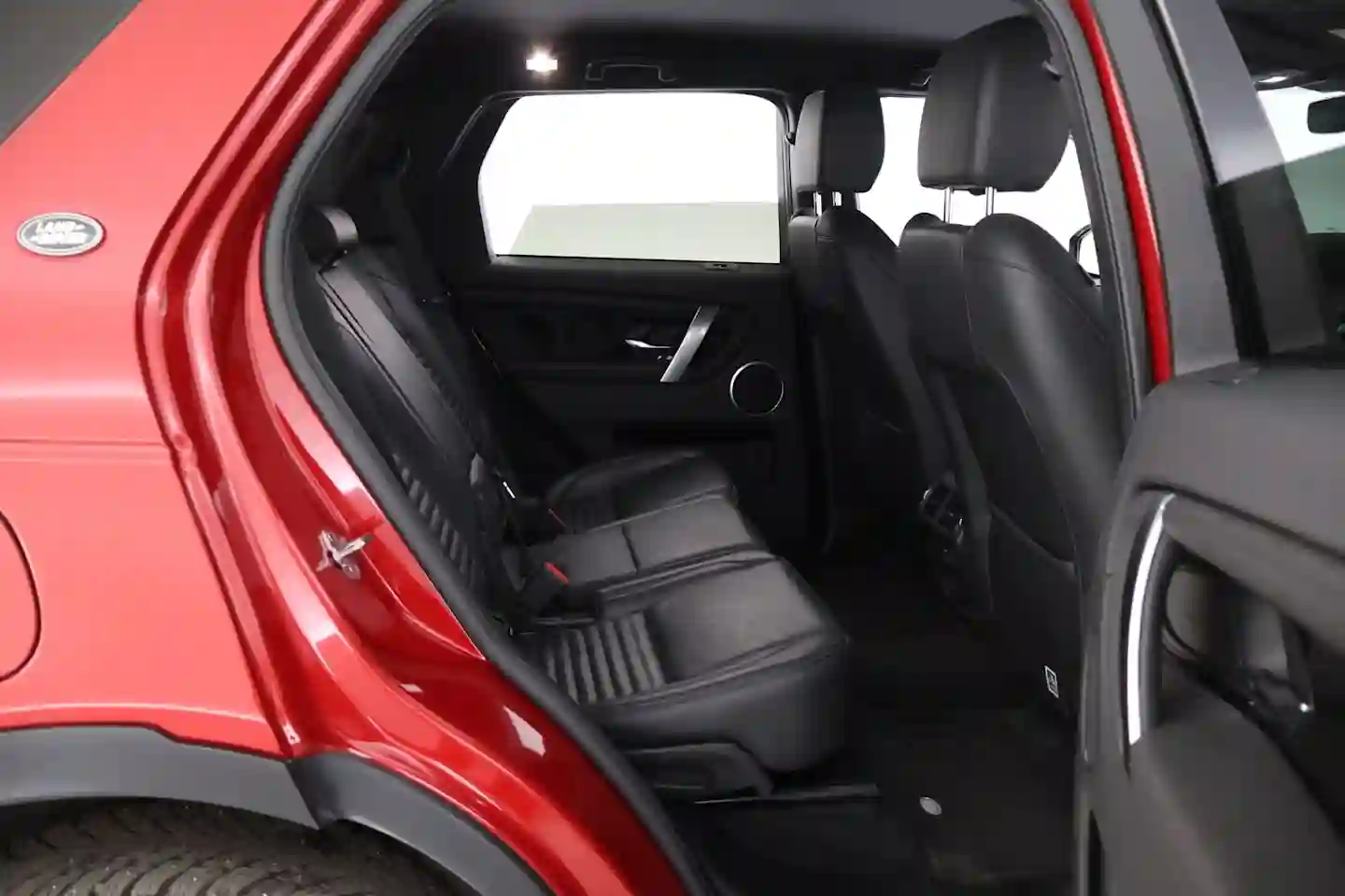 Car Image - IsPOmpLLeiN785GOOqGpU