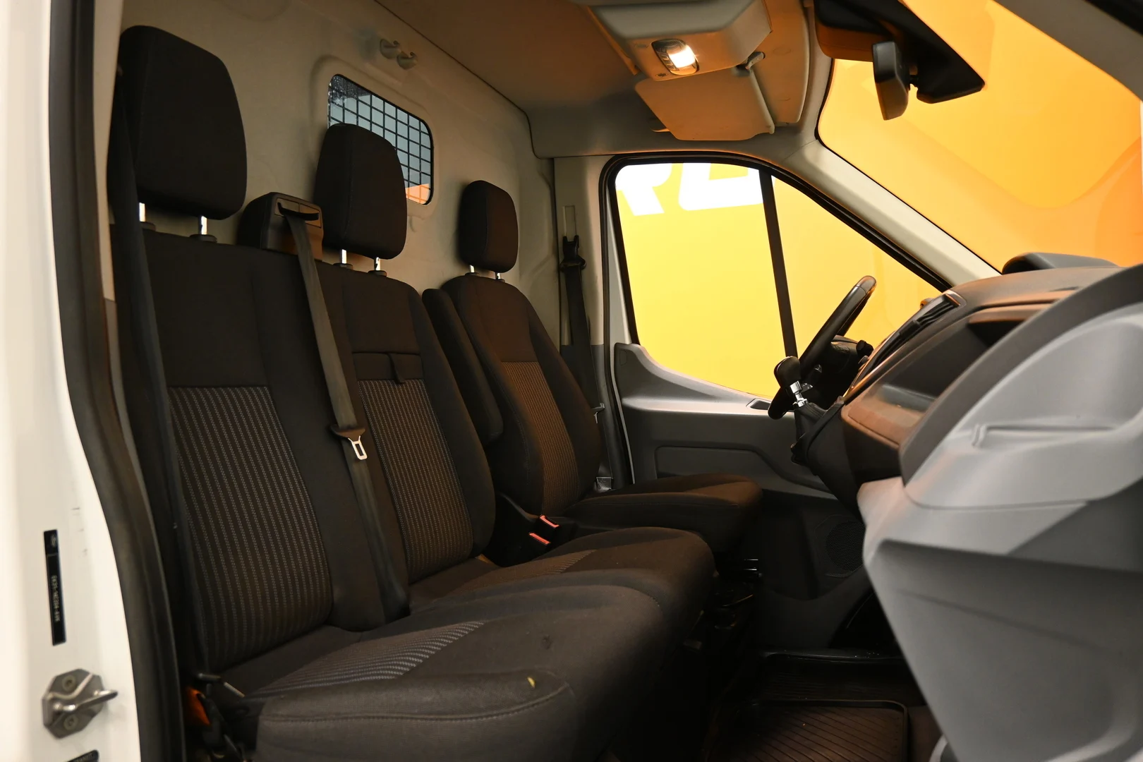 Car Image - 4jgvICCTDHjWTXQxBsexq5