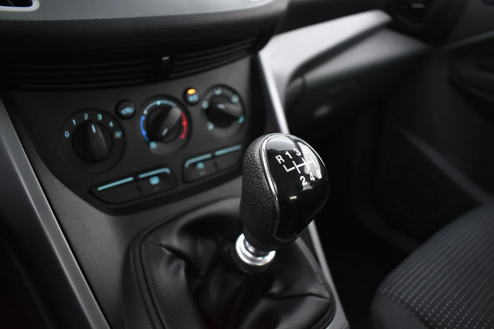 Car Image - 17xFvnkknQarcdjvMxAF3B