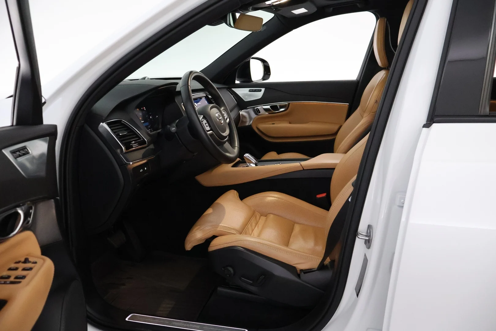 Car Image - GWCcS5BVu1UD7iGJnrbja