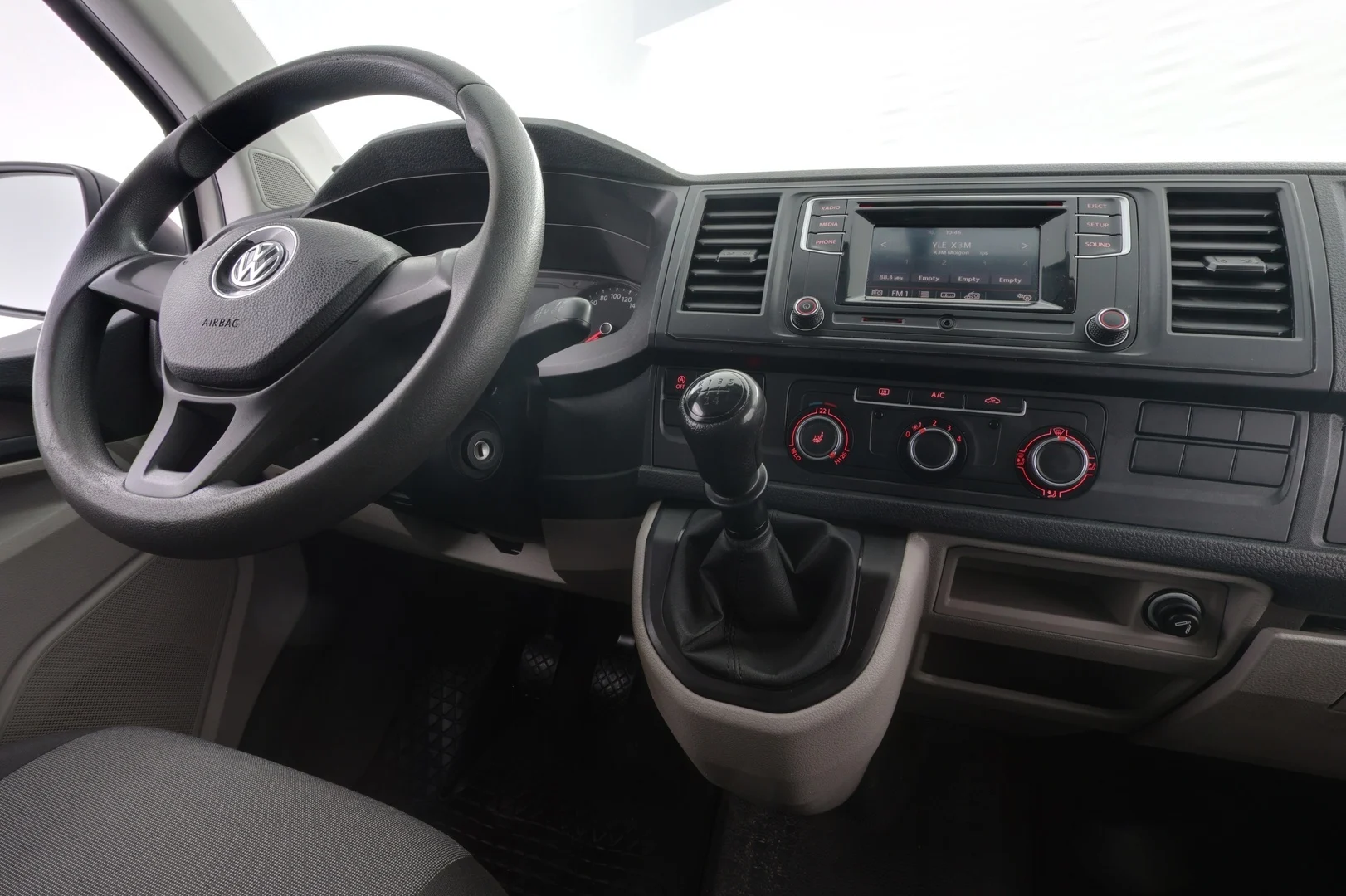 Car Image - 7ehVLvDNnXPUK0Vfx4Yf3e