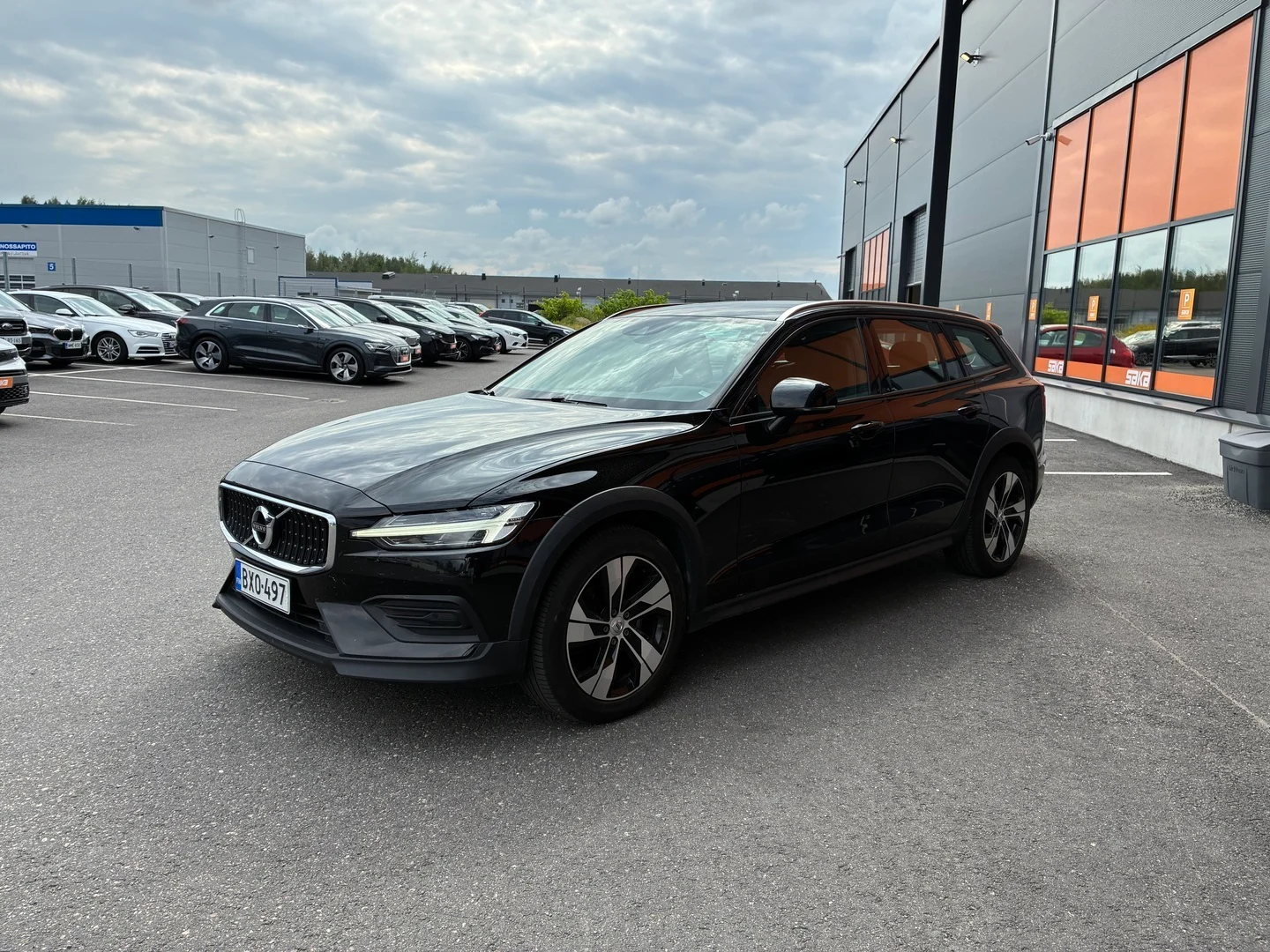 Car Image - bztX08yUSISPAYQ9CjrcM