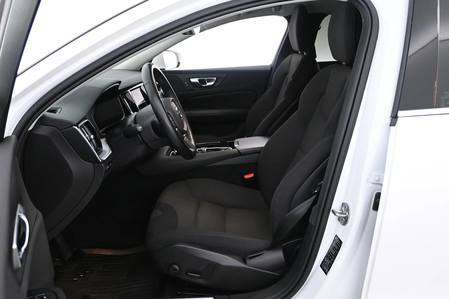 Car Image - 6VRaOVb1rwmZehA7YanZjI