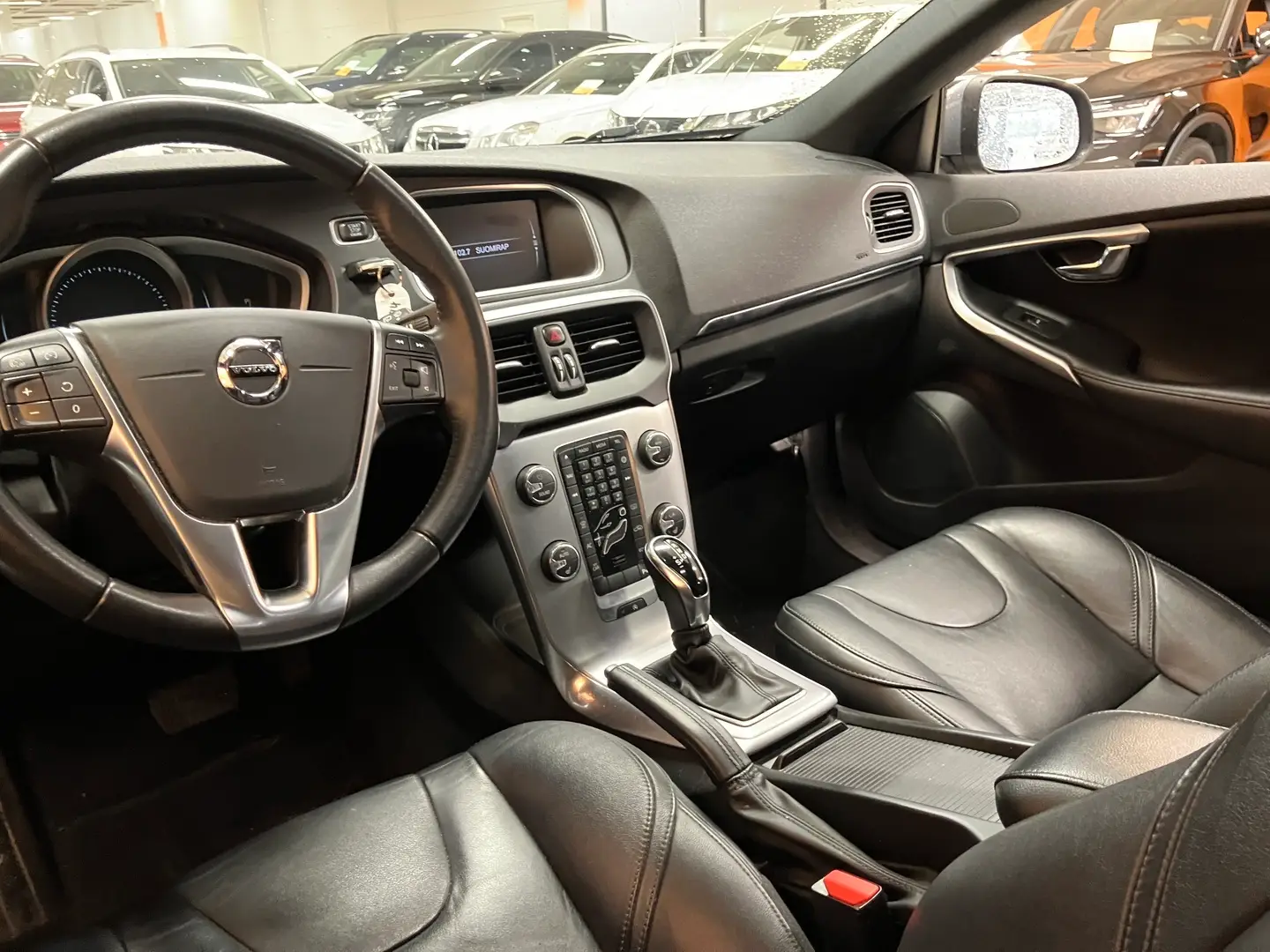 Car Image - 3QRIzCRTL1kW64cgPsKop0