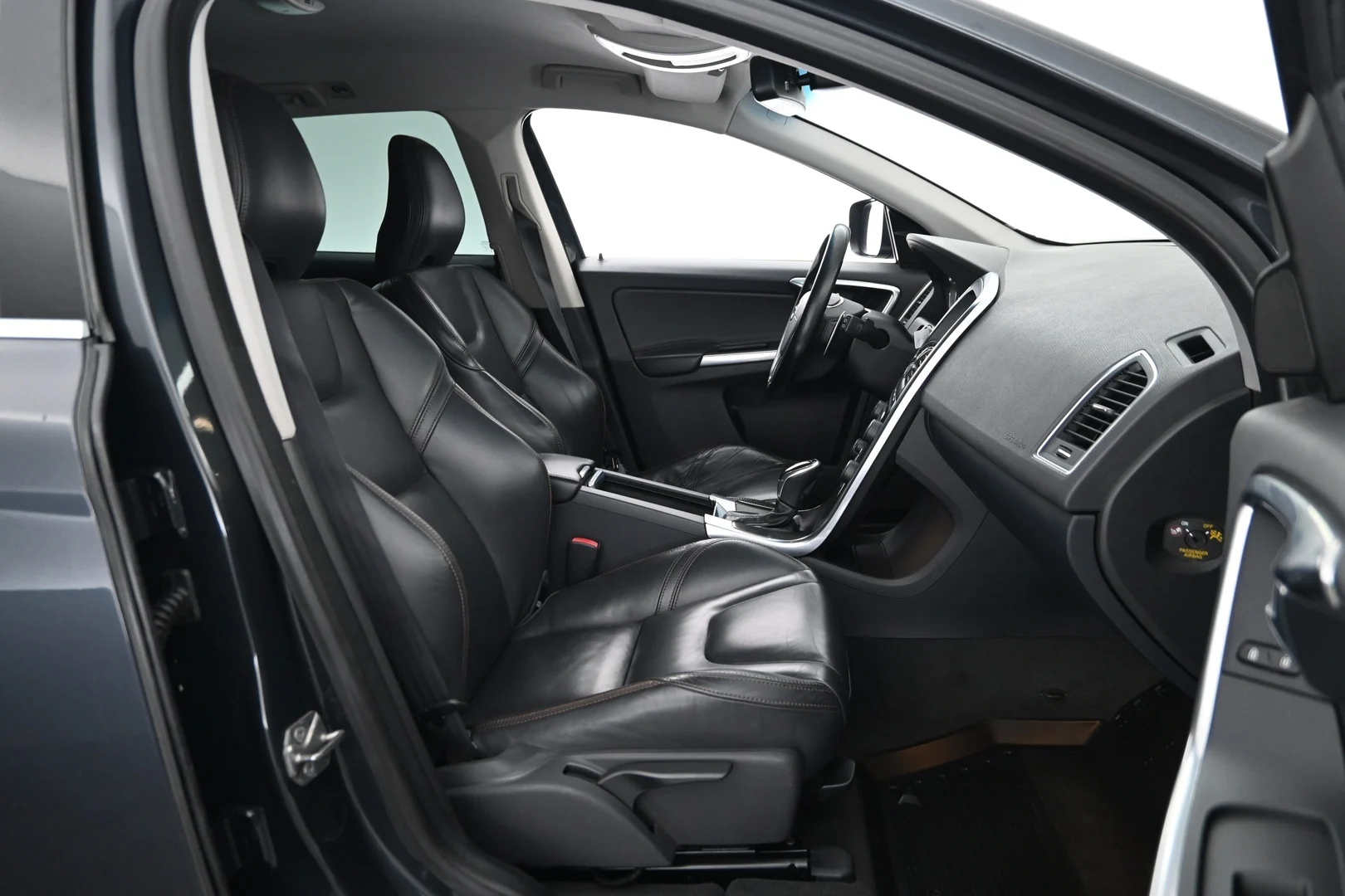 Car Image - 6xTPBLbjSDrELKyGszYPS3