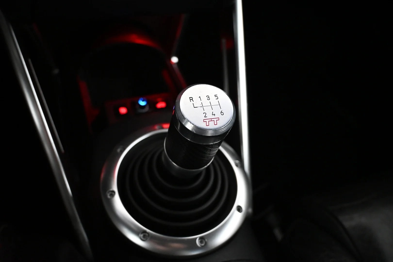 Car Image - 6VxtQi8Kj6qOXzelgtaZ67