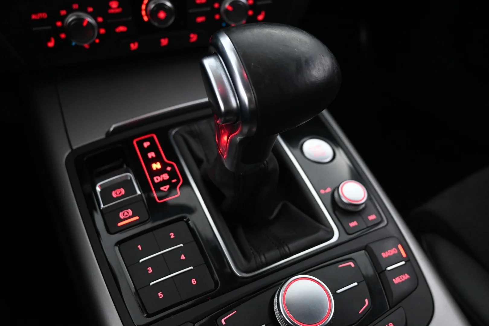 Car Image - 60pIhvwwdCTOqsvSCAPjC3