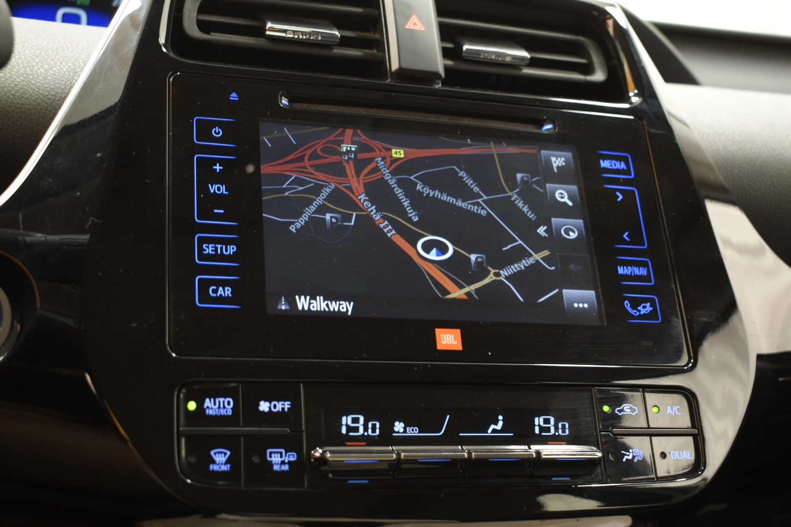 Car Image - 3QASCYhDpa6Z4ZYuSp39El