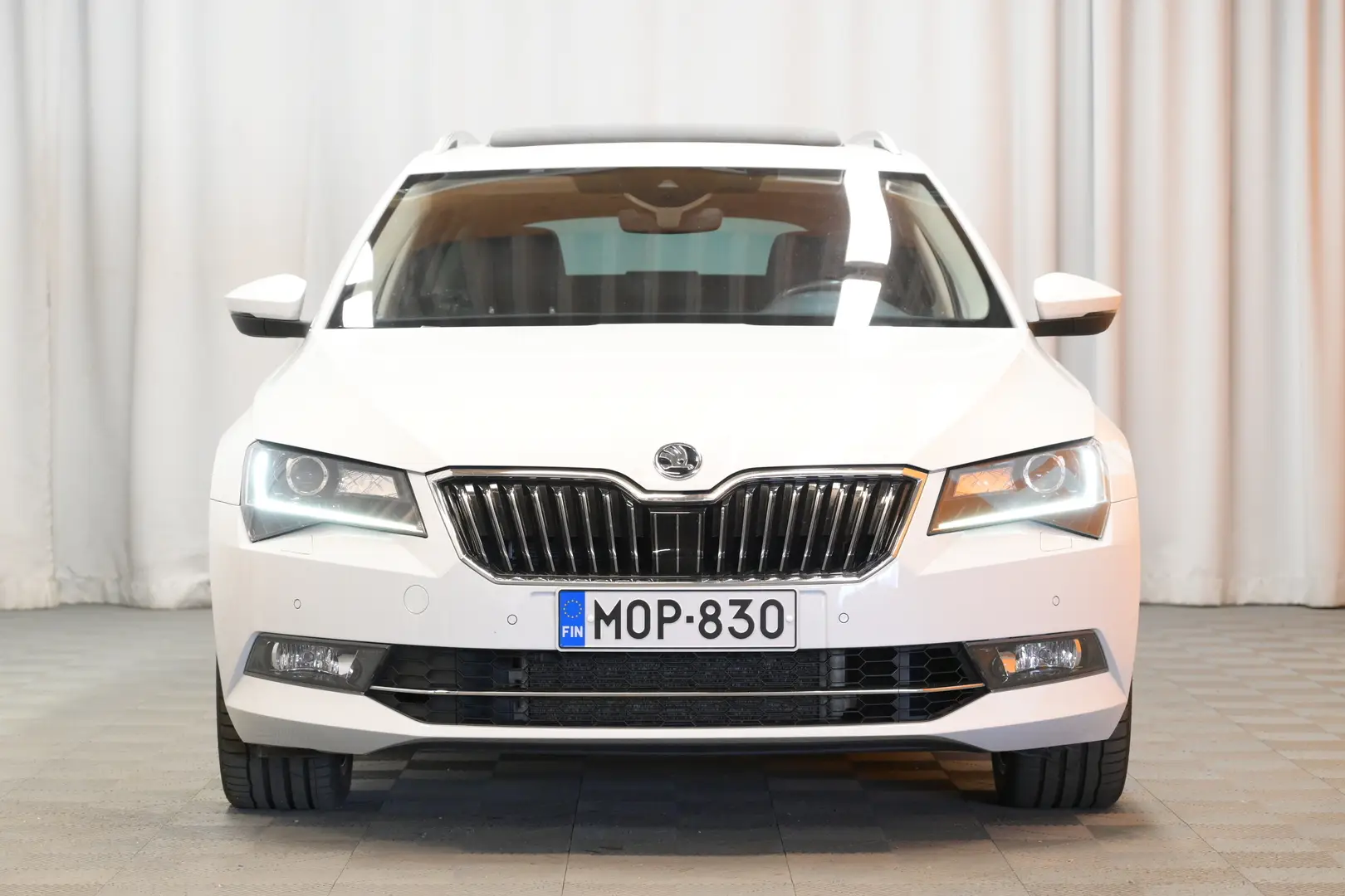Car Image - 2PKhyZCJGLOmPI9VUiZKax