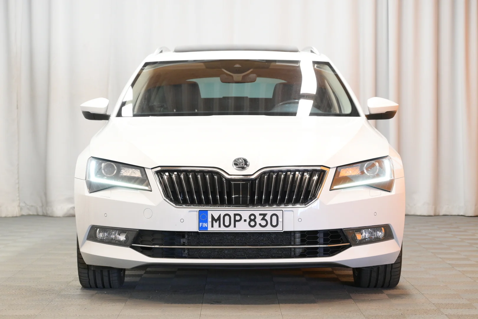 Car Image - 2PKhyZCJGLOmPI9VUiZKax
