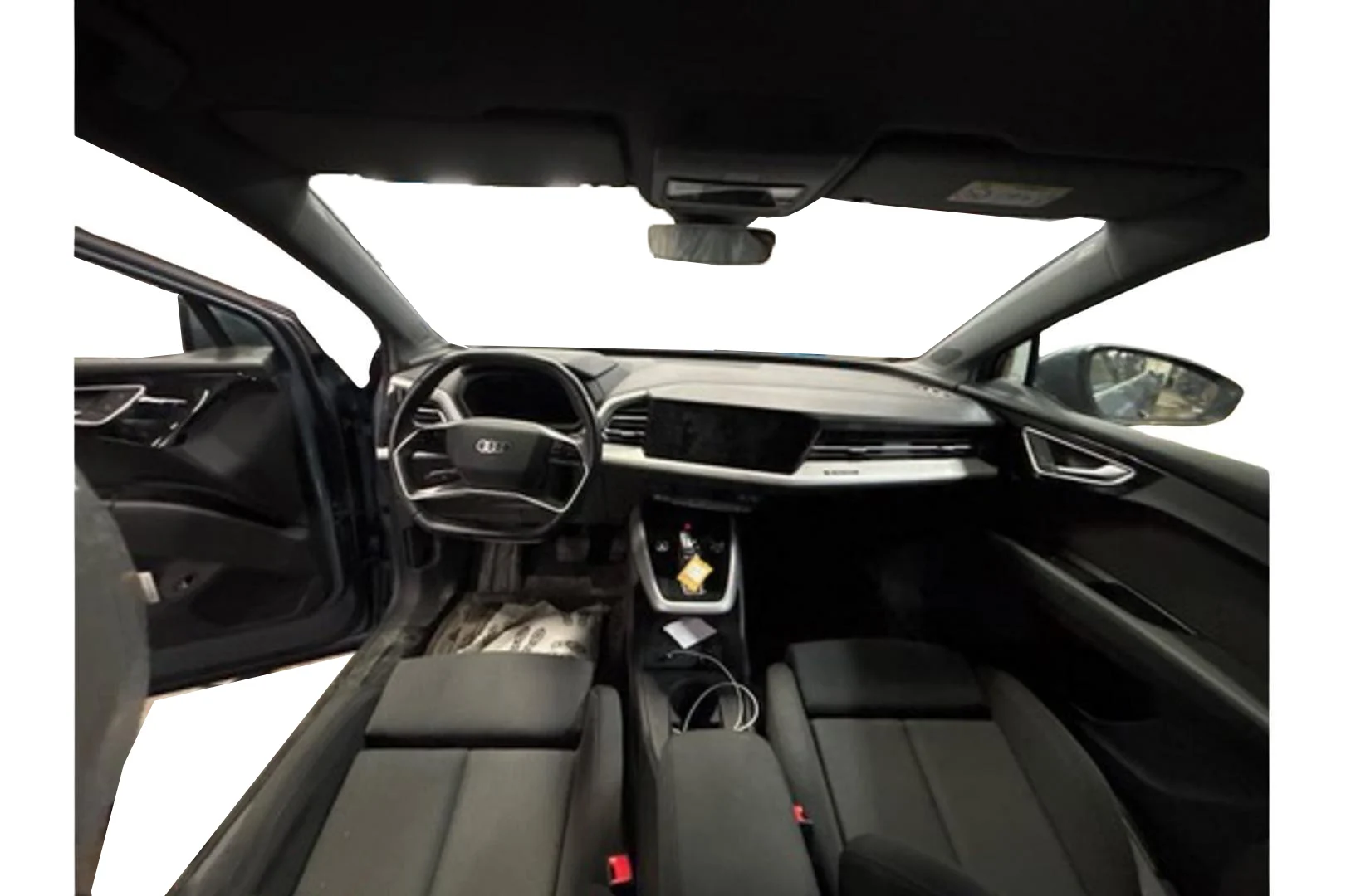 Car Image - 7e3RkrsaOjgNavBWu8wLm8