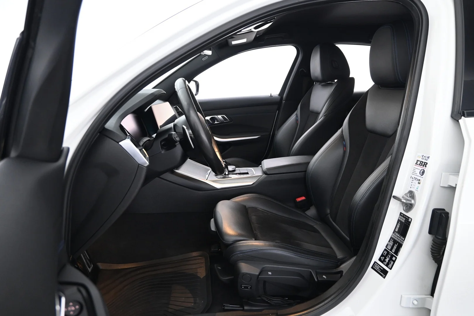 Car Image - 7shqLvNQvxWlOBBPrIqXyj