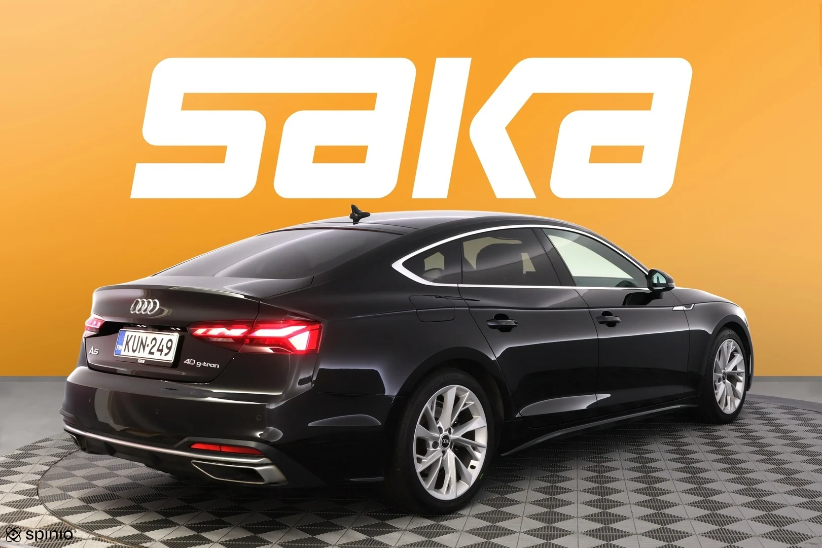 Car Image - 4ZJl3gDV129EArobzzognH