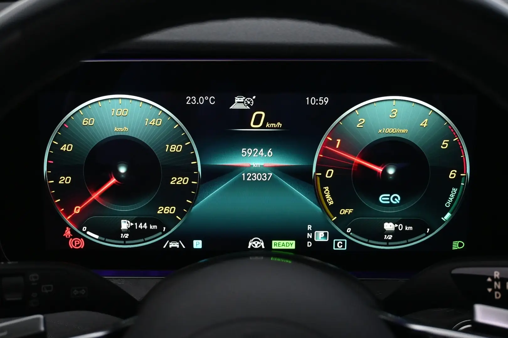 Car Image - 1IfMRQuouA5DKV6YbEFBLR