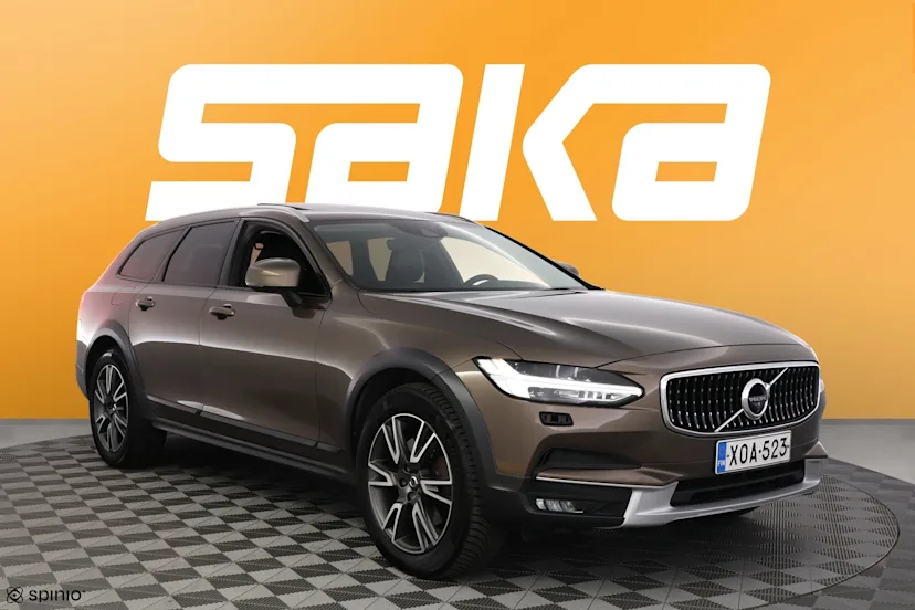 Volvo V90 Cross Country