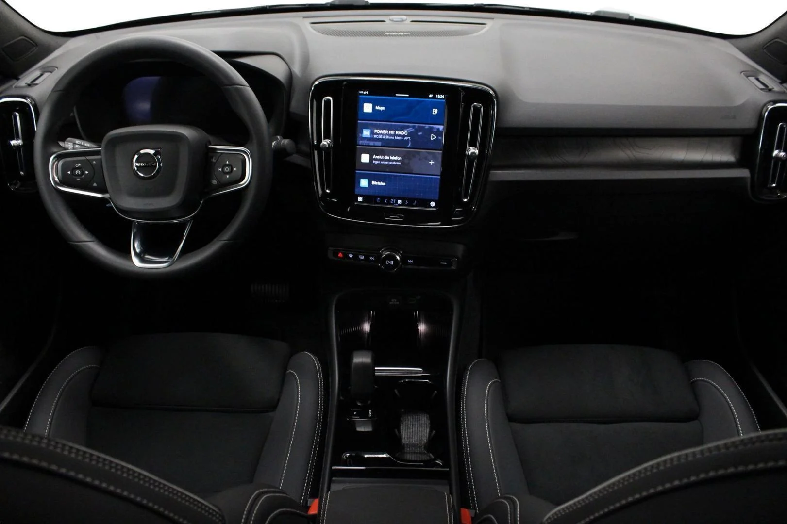 Car Image - 3QhntAiu0l20uV0Ovpfaq8