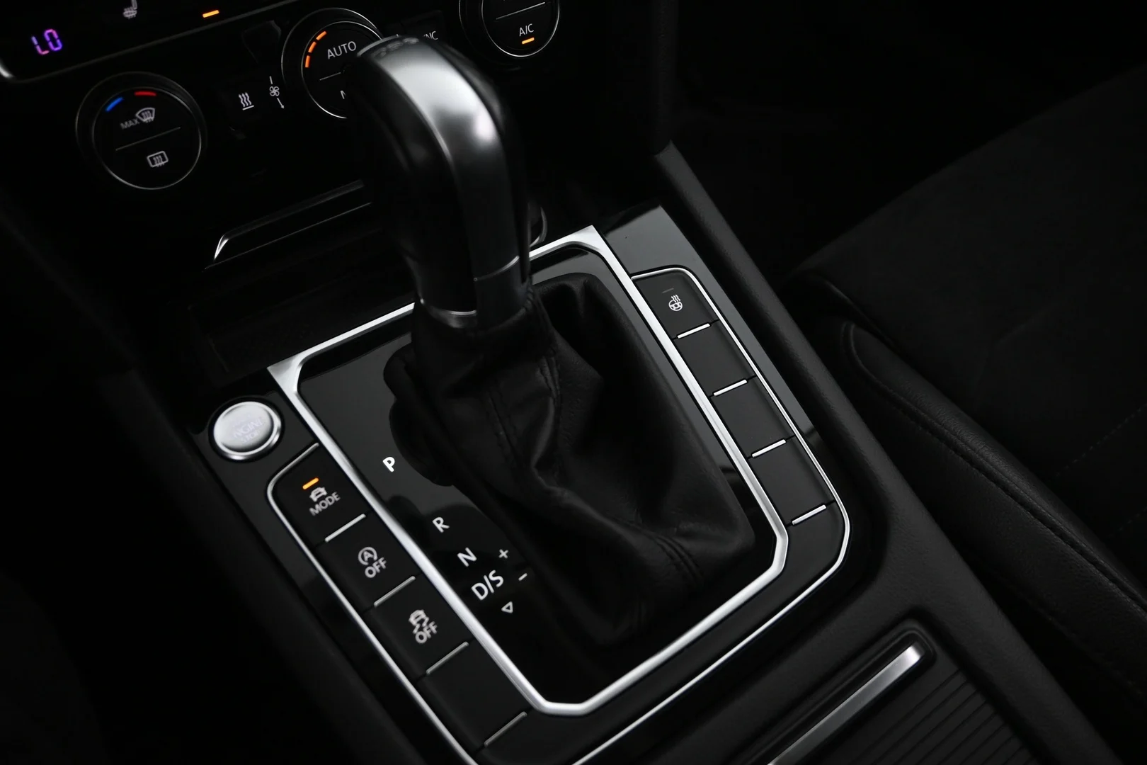 Car Image - 5wxplT5sKTbbz5Ekp2Jpn9