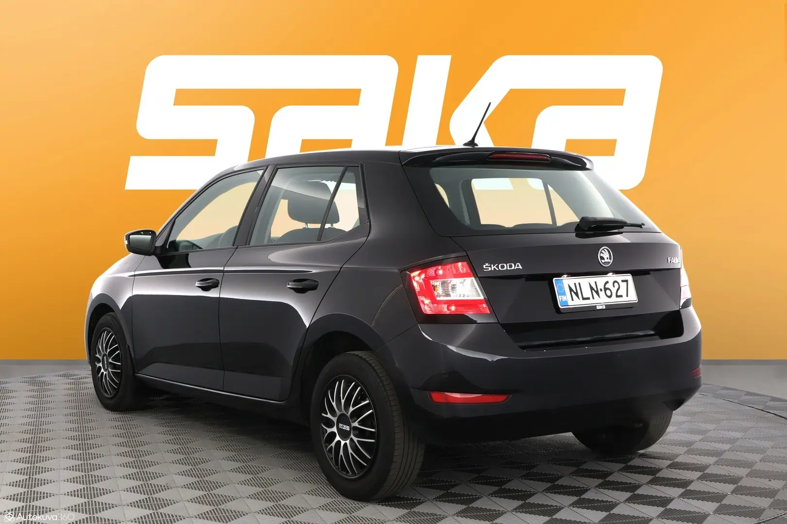 Car Image - ElVHj4VRRE6tH3tTio58G