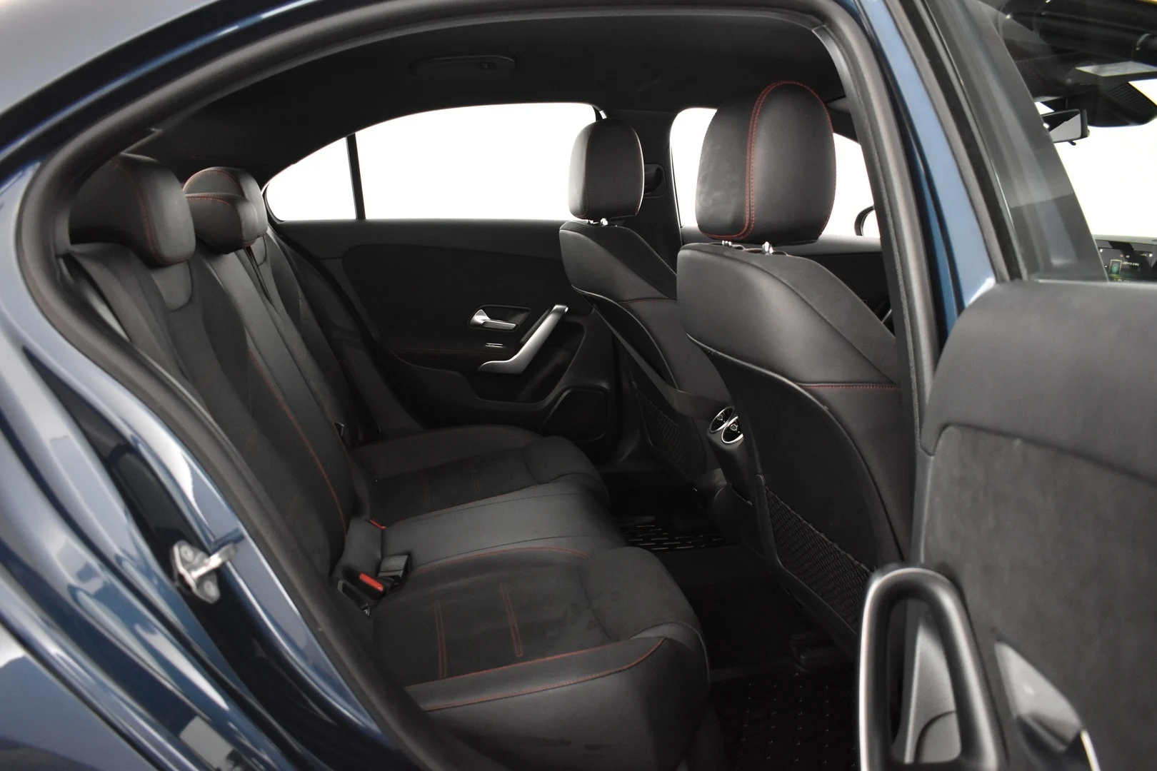 Car Image - h0vGwPMAtGXtpUC5ciJ4k