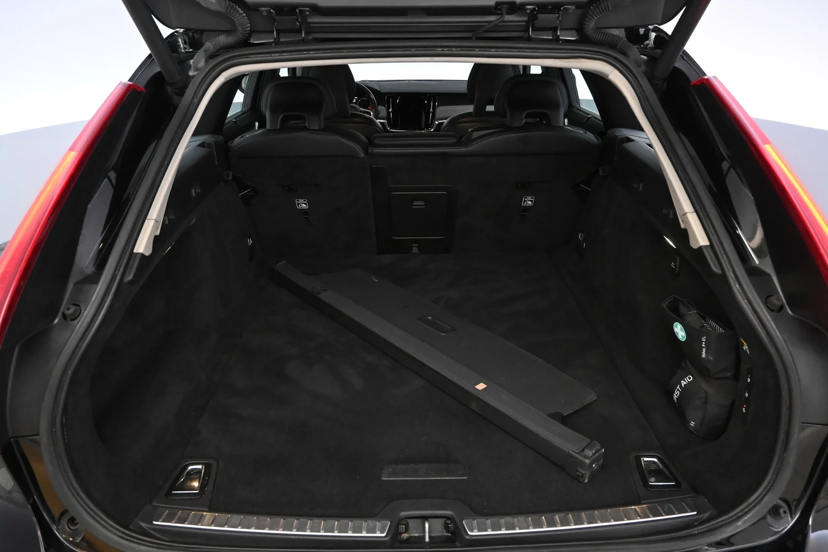 Car Image - 3eaHp5zcRAlIcegByAW37f