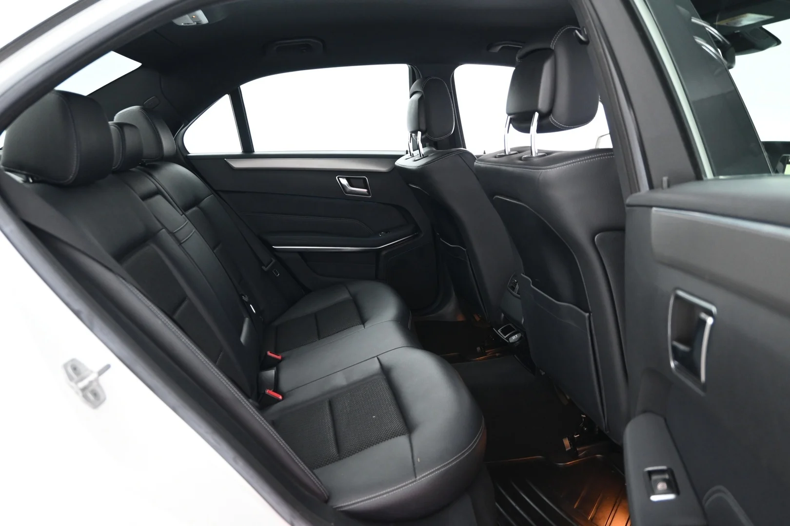 Car Image - 6ePwjFwqWHgO4DUKHtkeII
