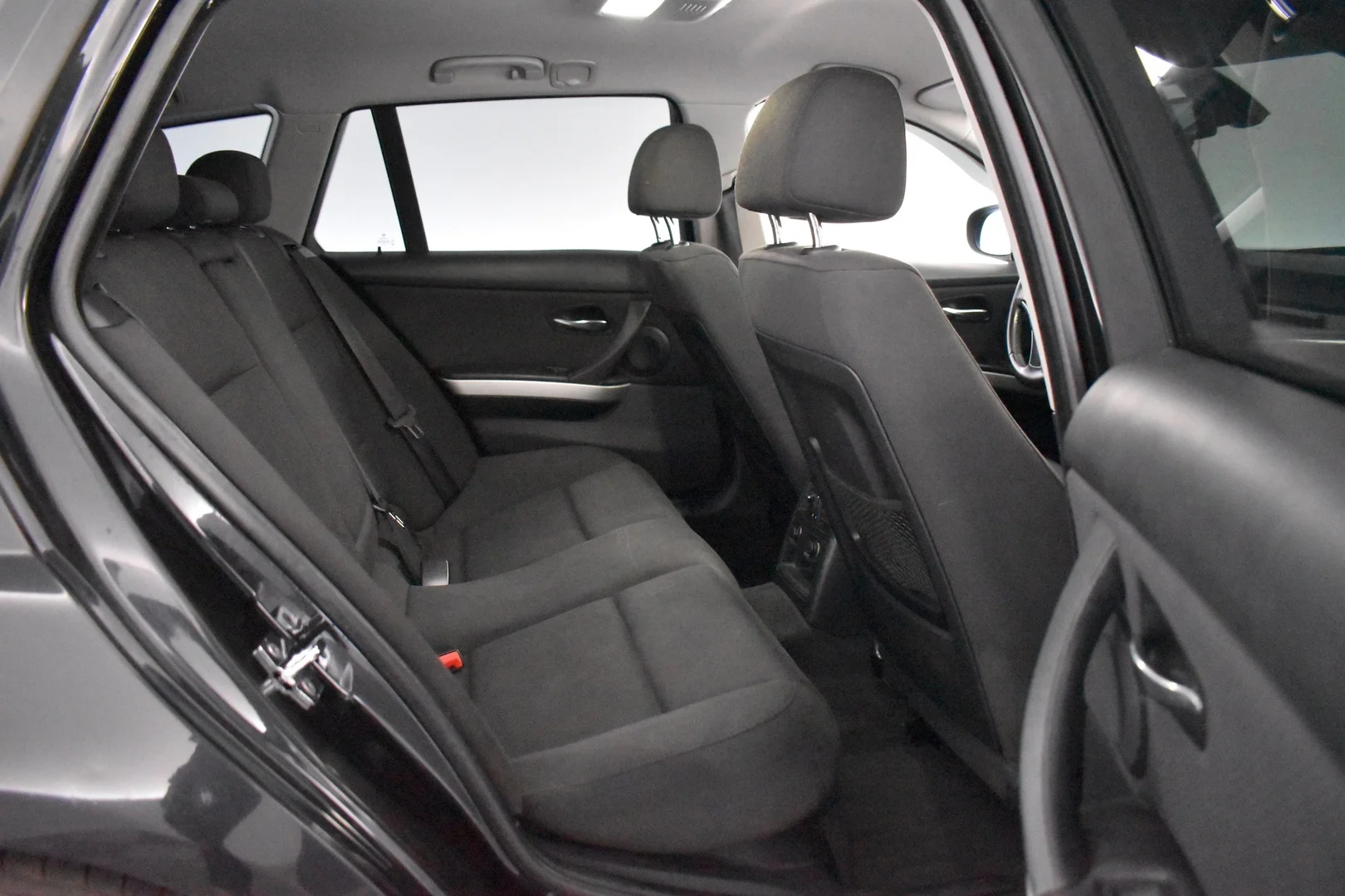 Car Image - 4I9byj5exPq9cEjQseBlfJ