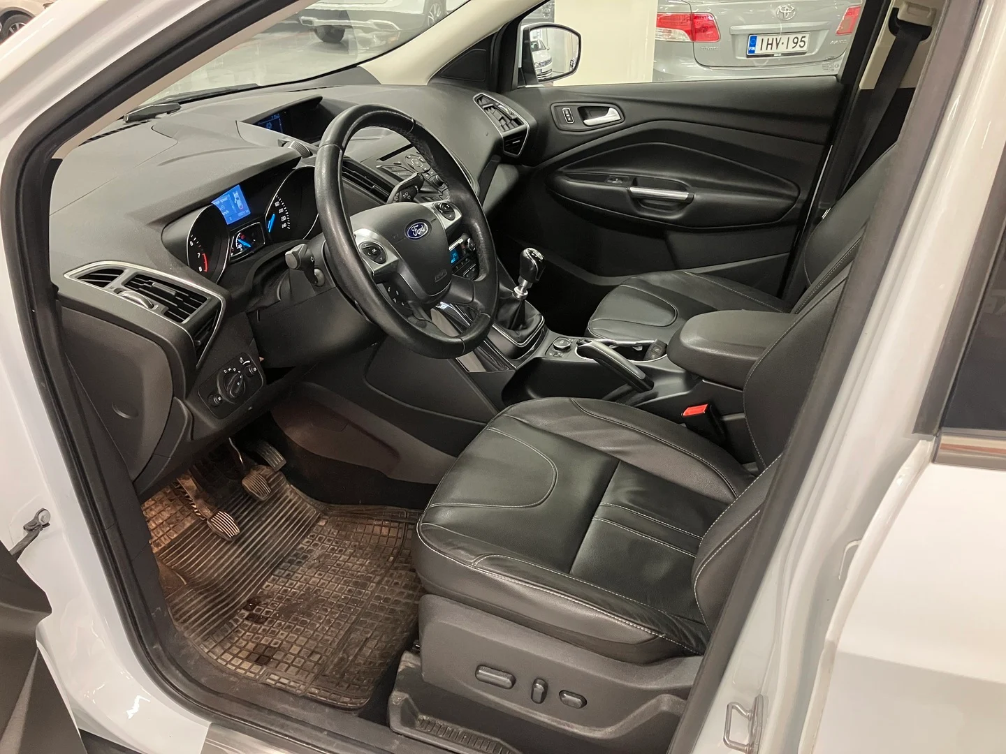 Car Image - 5hPw9dUPLhQTCWEJo09VUO