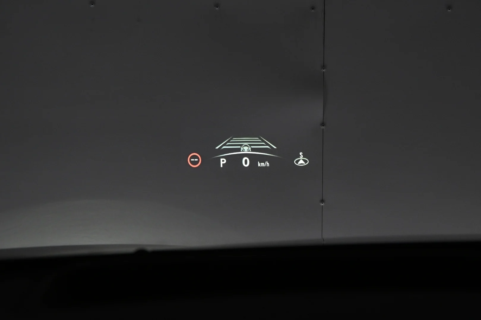 Car Image - 665uiFR3C3BXDKfnj0cSIz