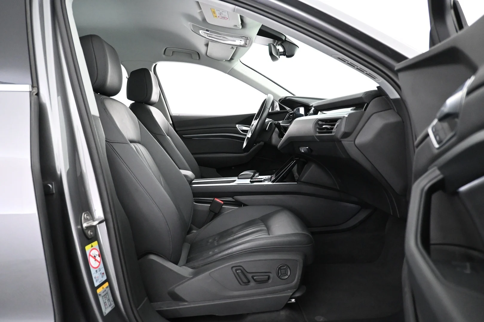 Car Image - 3oybUdBvGjiW7gJNkC1Sdw