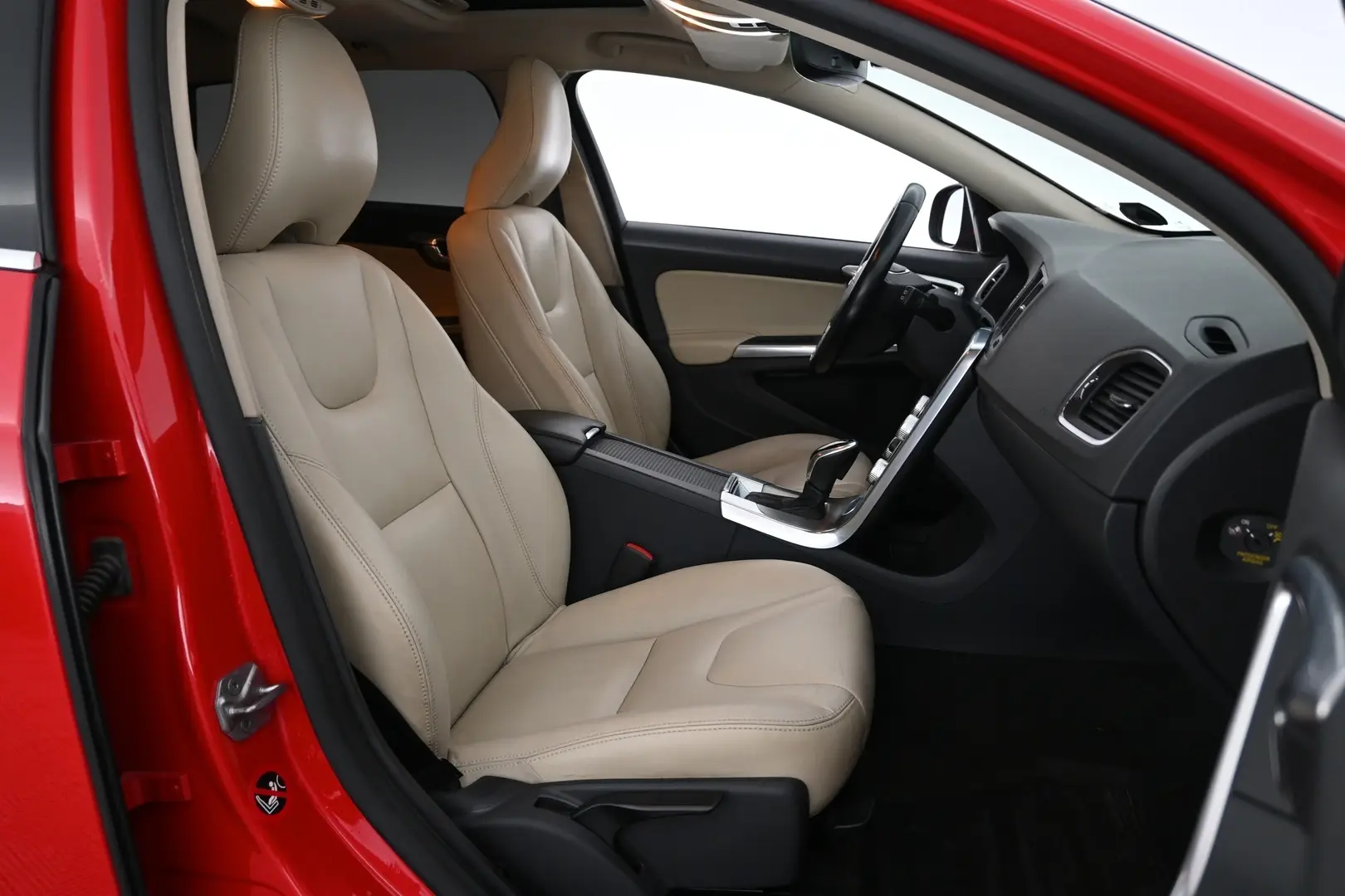 Car Image - NdqnWWmUYow3LkvZromhU