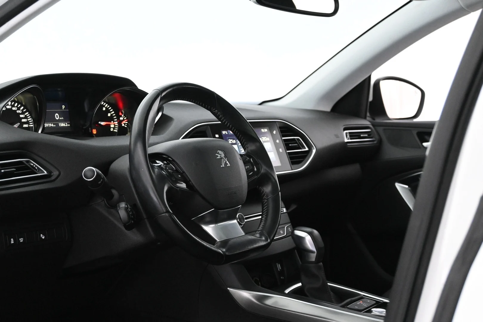Car Image - 3Bg22SXxt7edxrsulkagri