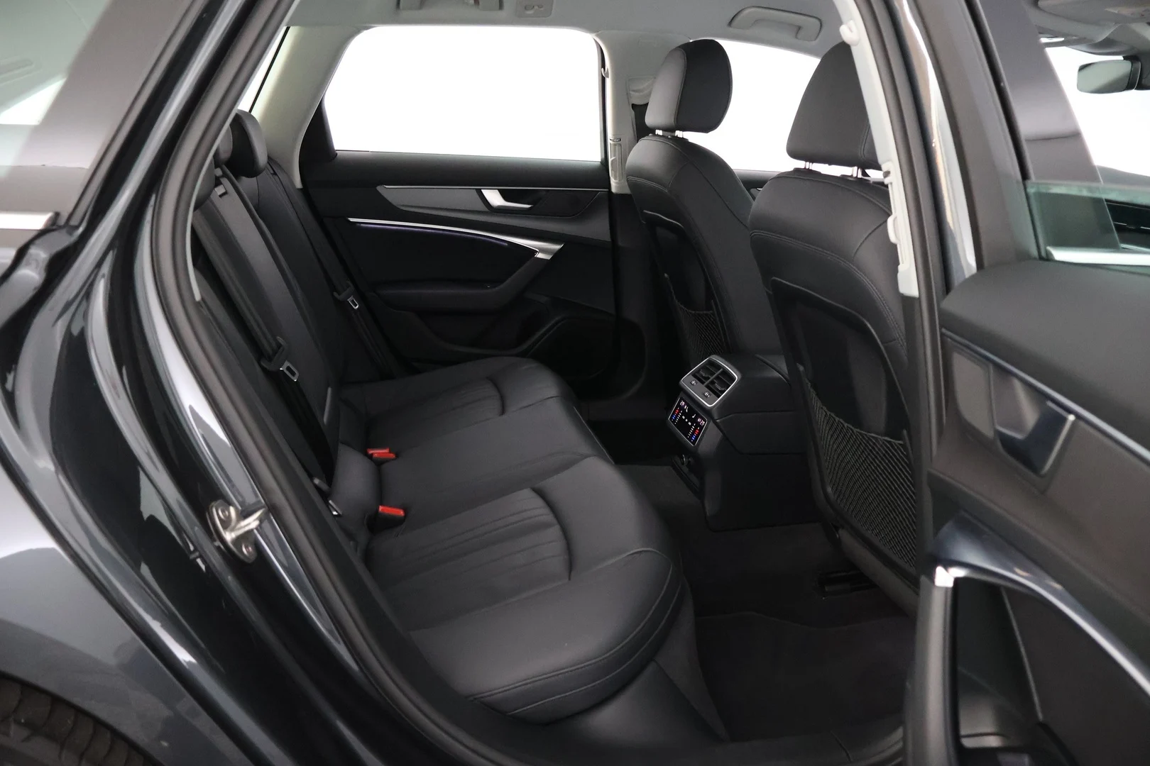 Car Image - 1qc3AlF4hs3u1DAIb2gHmi