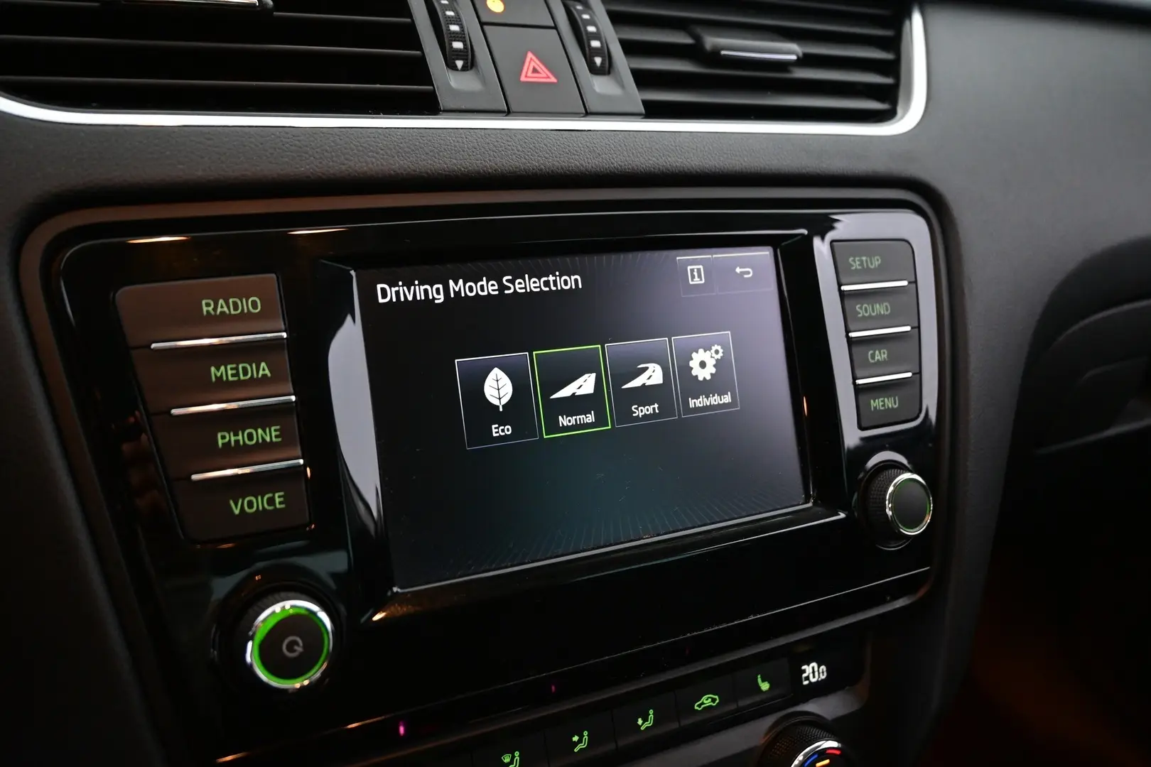 Car Image - 31hP0L60enJQC4N0lbsss6