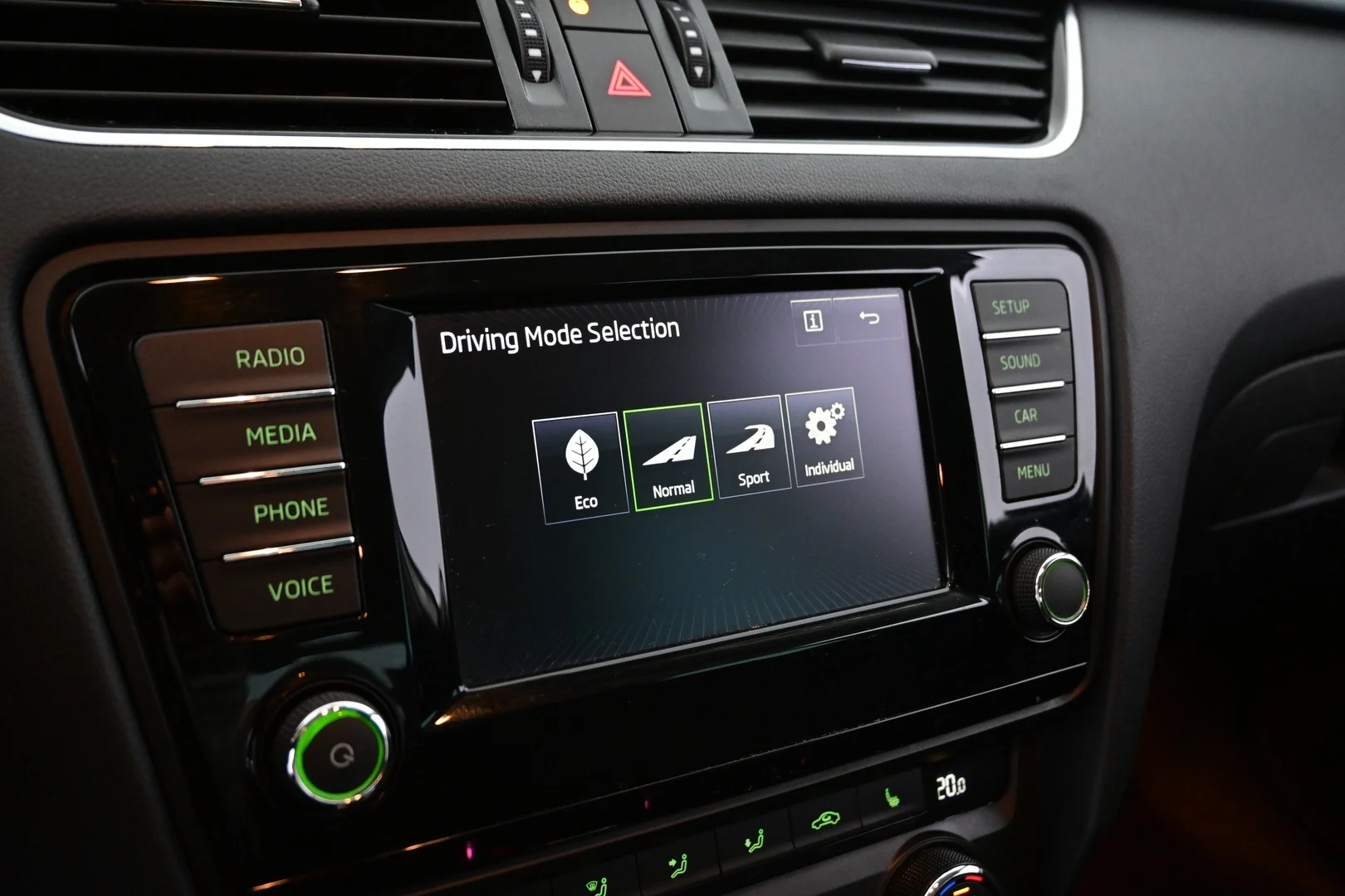 Car Image - 31hP0L60enJQC4N0lbsss6
