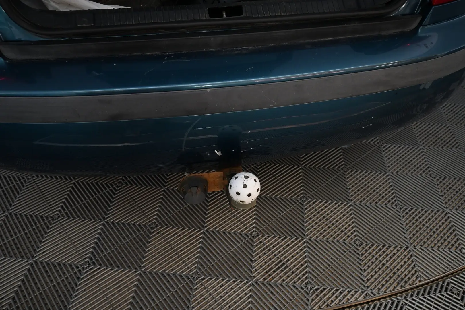 Car Image - 2L0oXsK3APjarkPiTFpnpW